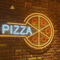 Arow Pizza Circle
