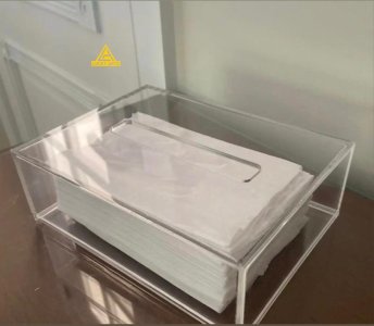 Acrylic Tissue Box | Lucky Arts